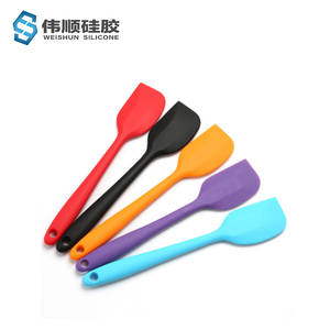 廚房用矽膠製品怎麽選，矽膠製品選擇【全網聚焦】