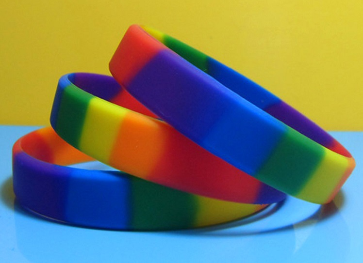 矽膠手環定製,定製矽膠手環需要注意什麽,矽膠手環定製流程 矽膠手環定製,定製矽膠手環需要注意什麽,矽膠手環定製流程