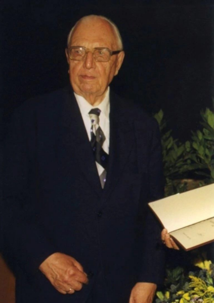 矽膠的發明者是誰 矽膠的發明者是誰