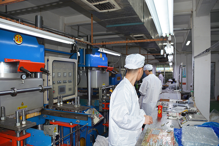 矽膠製品為什麽會有毛邊,矽膠製品有毛邊的原因,矽膠製品的披鋒為什麽比較大 矽膠製品為什麽會有毛邊,矽膠製品有毛邊的原因,矽膠製品的披鋒為什麽比較大