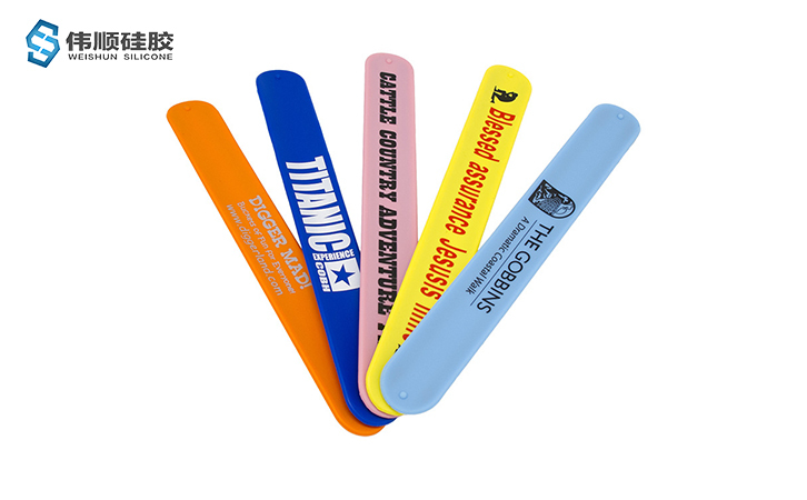 模壓矽膠和擠出矽膠製品的優缺點 模壓矽膠和擠出矽膠製品的優缺點