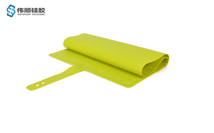 模壓矽膠製品和擠出矽膠製品的區別 模壓矽膠製品和擠出矽膠製品的區別