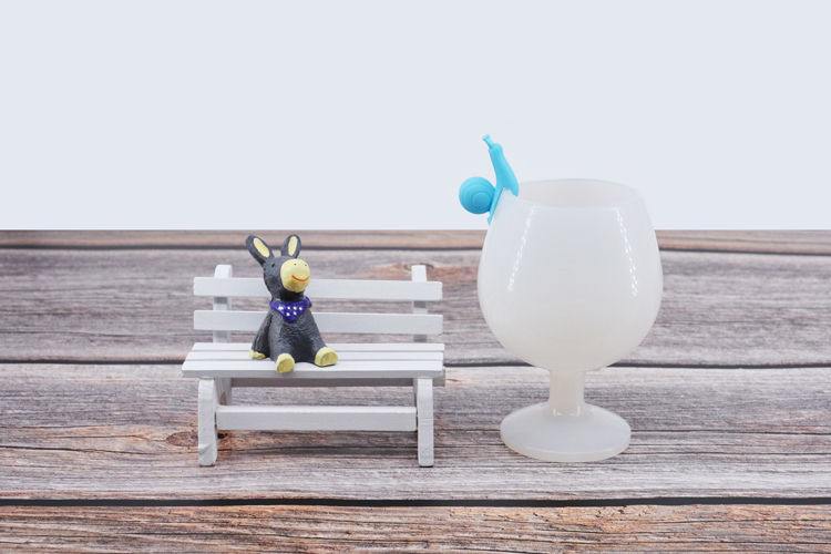 怎樣區分鉑金矽膠和普通矽膠 怎樣區分鉑金矽膠和普通矽膠