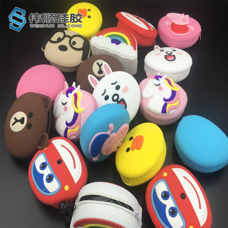 矽膠新產品五：矽膠卡通零錢包