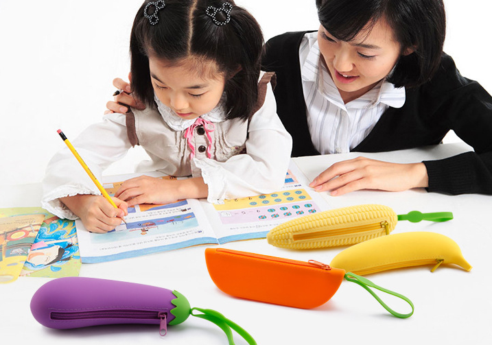 矽膠創意文具包定製,定做矽膠創意文具包廠家,東莞創意矽膠文具包定製工廠 矽膠創意文具包定製,定做矽膠創意文具包廠家,東莞創意矽膠文具包定製工廠