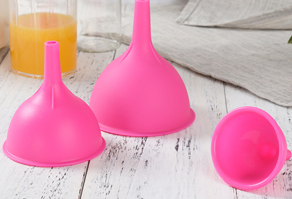 矽膠漏鬥套裝定製-定做矽膠漏鬥套裝工廠-東莞矽膠漏鬥套裝定製廠家 矽膠漏鬥套裝定製-定做矽膠漏鬥套裝工廠-東莞矽膠漏鬥套裝定製廠家