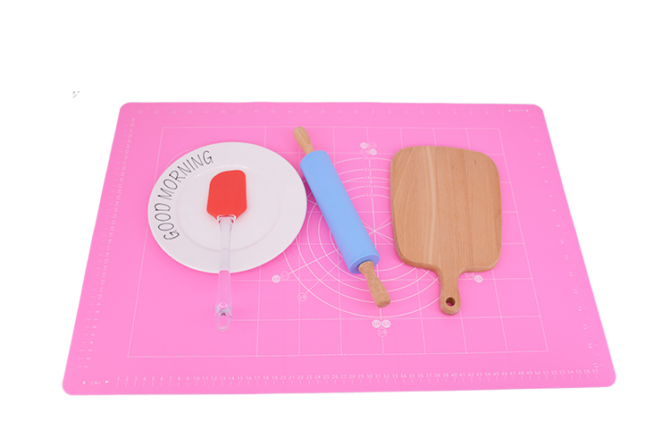 矽膠揉麵墊多厚的好，矽膠揉麵墊厚度怎麽選擇