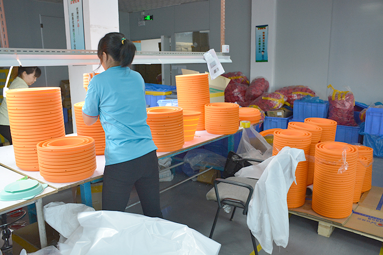 矽膠折疊水桶 矽膠折疊水桶