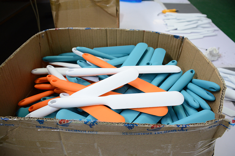 矽膠一體長條刮刀,矽膠牛油刮刀,矽膠奶油攪拌刀 矽膠一體長條刮刀,矽膠牛油刮刀,矽膠奶油攪拌刀